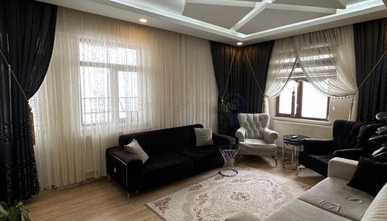SELÇUKLU MAHALLESİNİN EN GÜZELİ . 3+1 SATILIK DAİRE